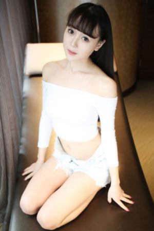 欧美服装公司广告_高清高清完整版播放