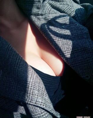 欧美复古中缝吊带袜_720免费观看电视剧