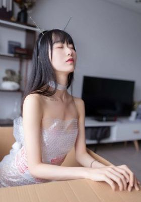欧美风格裙子推荐_BD版国语迅雷下载